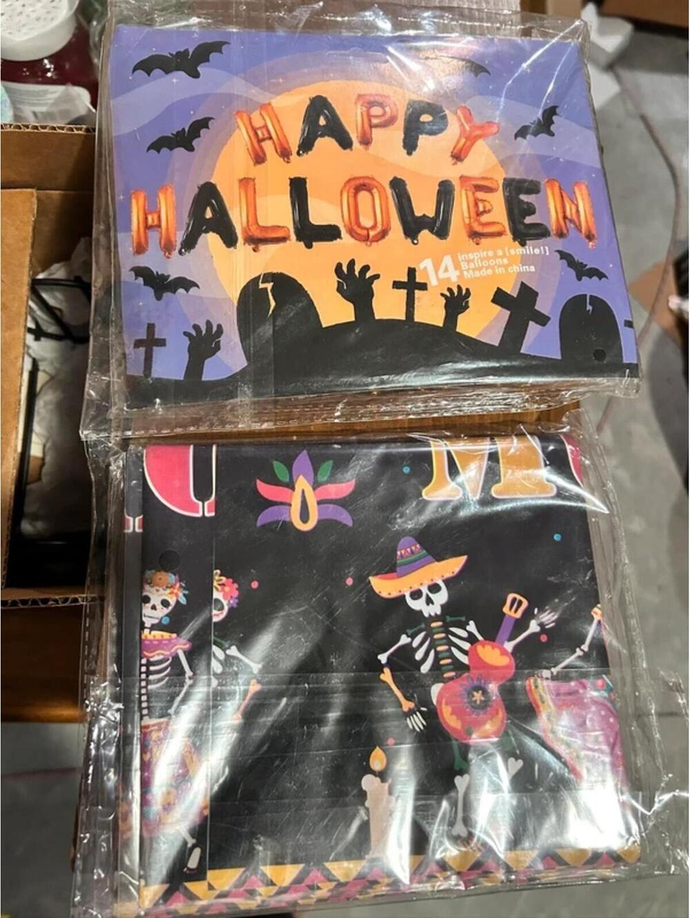 Halloween party, decorations, balloons, and tablecloth